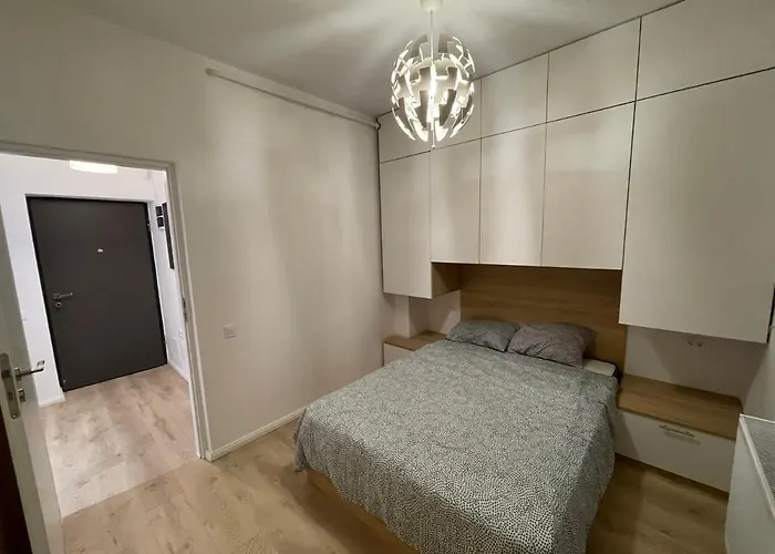 Aquamarine Luxury Palace Apartment *