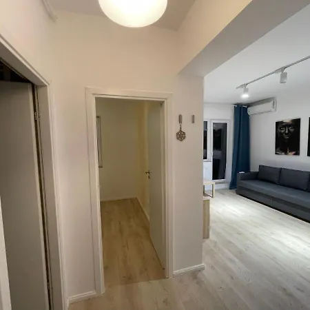 Aquamarine Luxury Palace * בוקרשט