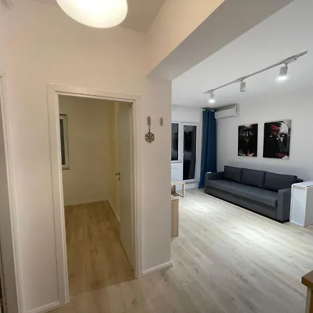 Aquamarine Luxury Palace