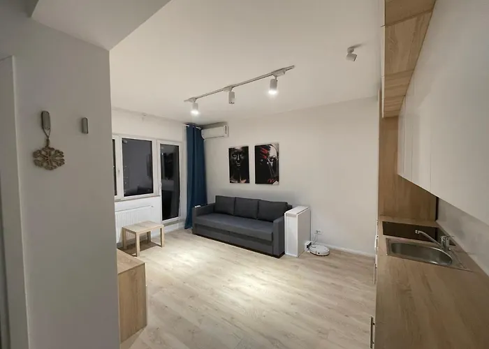 Aquamarine Luxury Palace